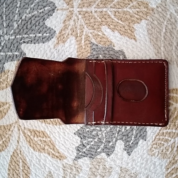 Hand made Veg Tan Leather Minimalist Wallet - Picture 2 of 7